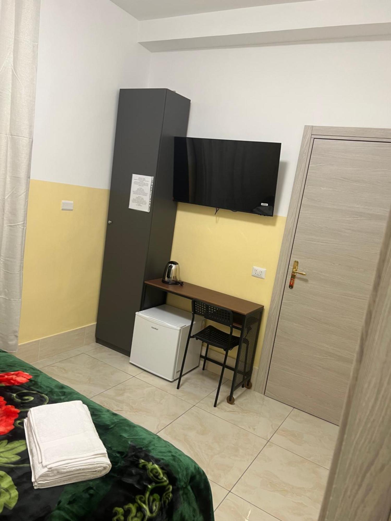 Turati Termini Bed & Breakfast Roma Ngoại thất bức ảnh